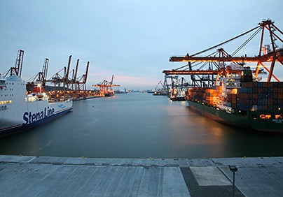 Szanse i zagrożenia dla polskich portów